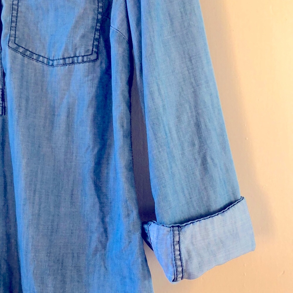 50% off in bundle - Tommy Hilfiger Top - Picture 4 of 6